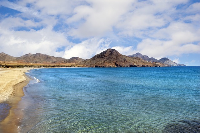 Imagen de un día soleado en Almería